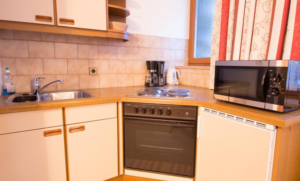 Pension Schweizerhof Waidring Szoba fotó